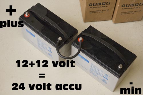 Accu serieel geschakeld